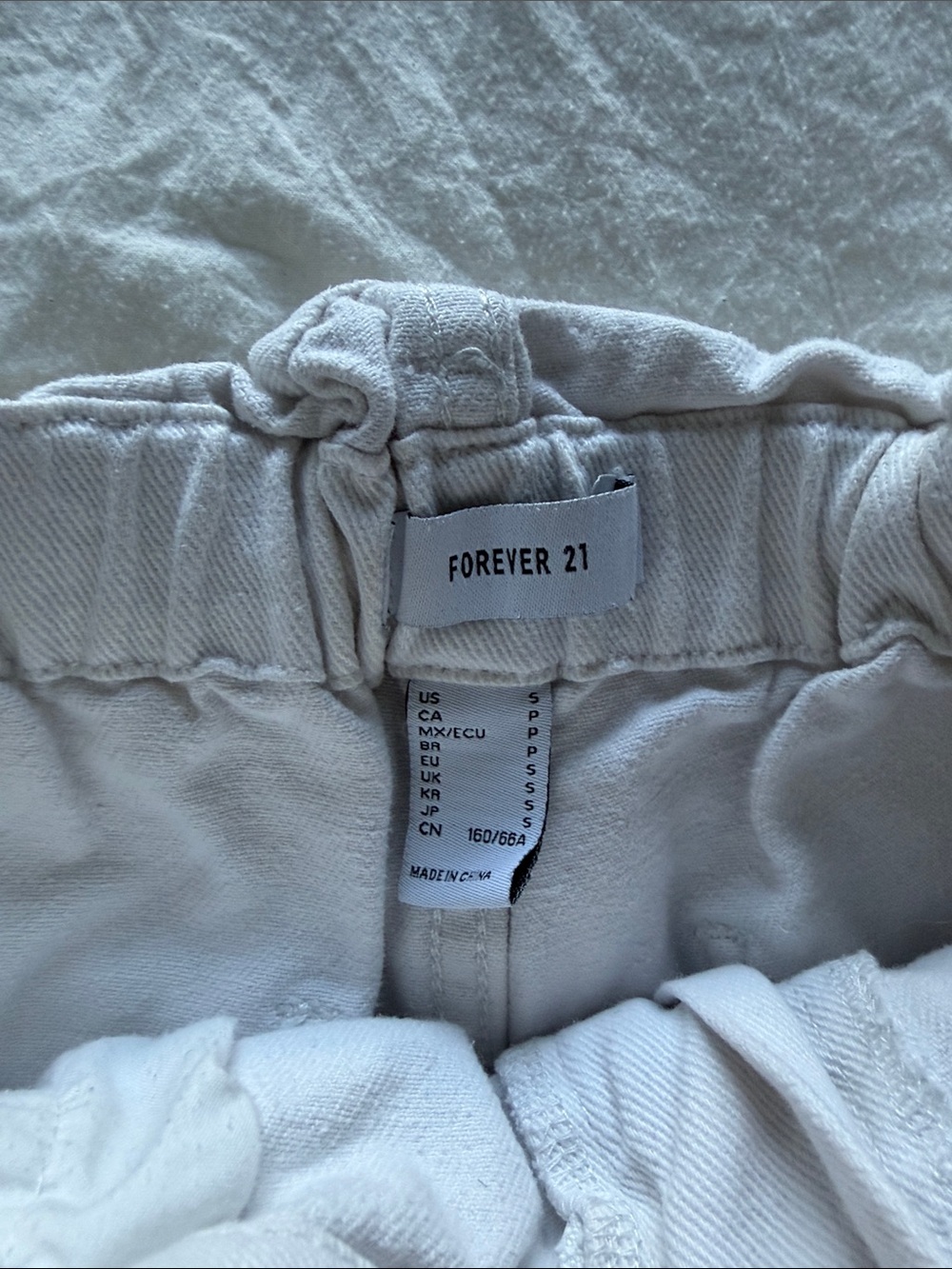Forever 21 White High-Waist Paperbag Shorts - Picture 2 of 3